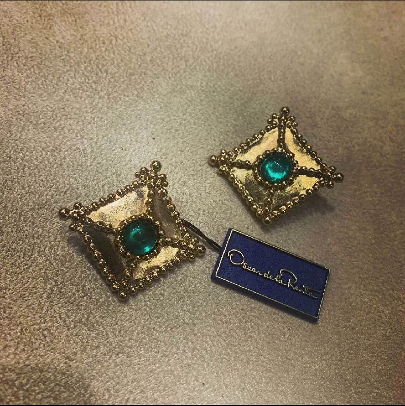 Edgy Earrings For Punk Fashion-Green square clip on earrings by Oscar de la Renta