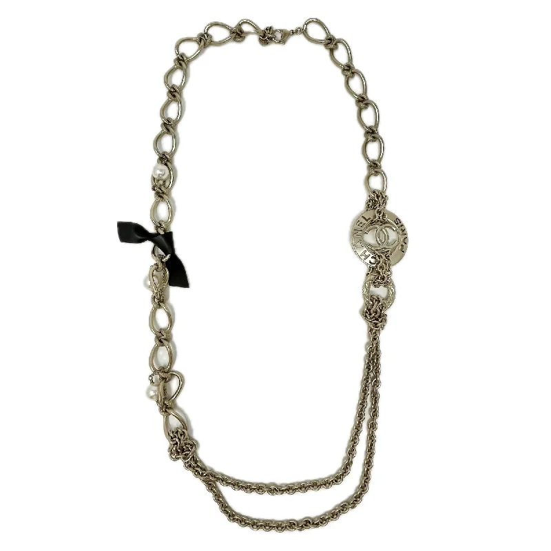 Heart shaped pendants for necklaces-Chanel 35" White Gold Necklace with Signature Pearls