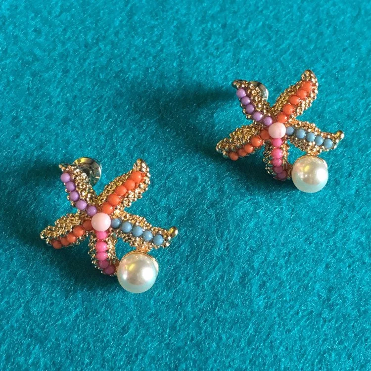 Pearl Dangle Earrings For Classic Fashion-Starfish stud earrings multi coloured or pearl