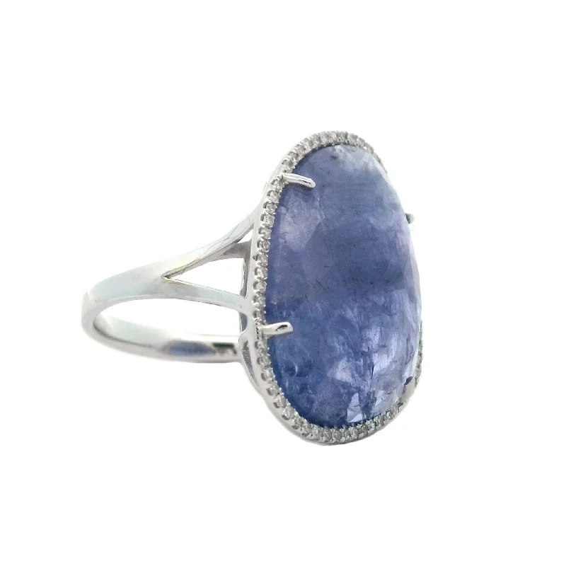 Elegant rings for brides-Tanzanite Ring in White Gold